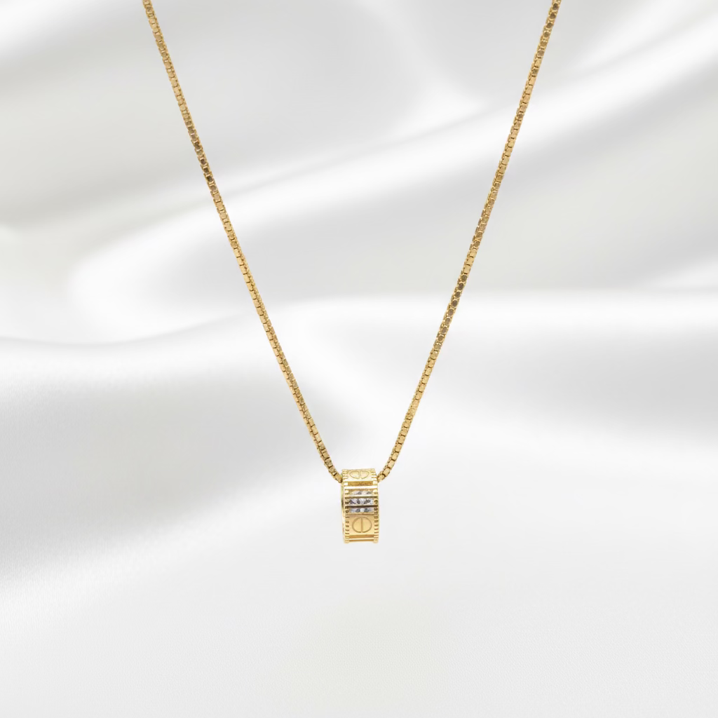 Barrel Pendant in Box Type Chain