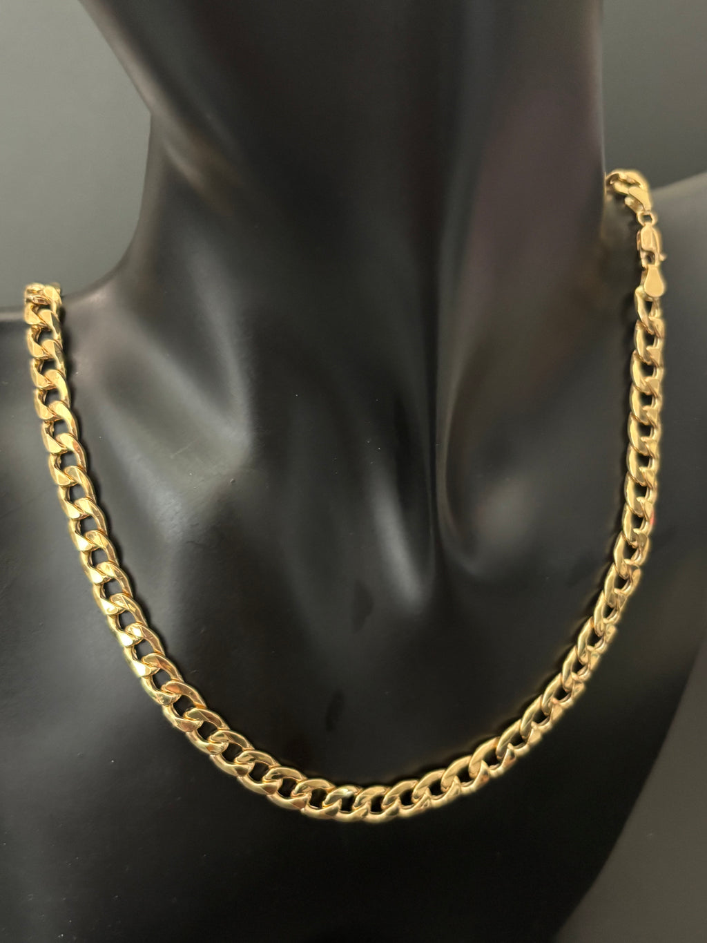 Size 22 Cuban Chain