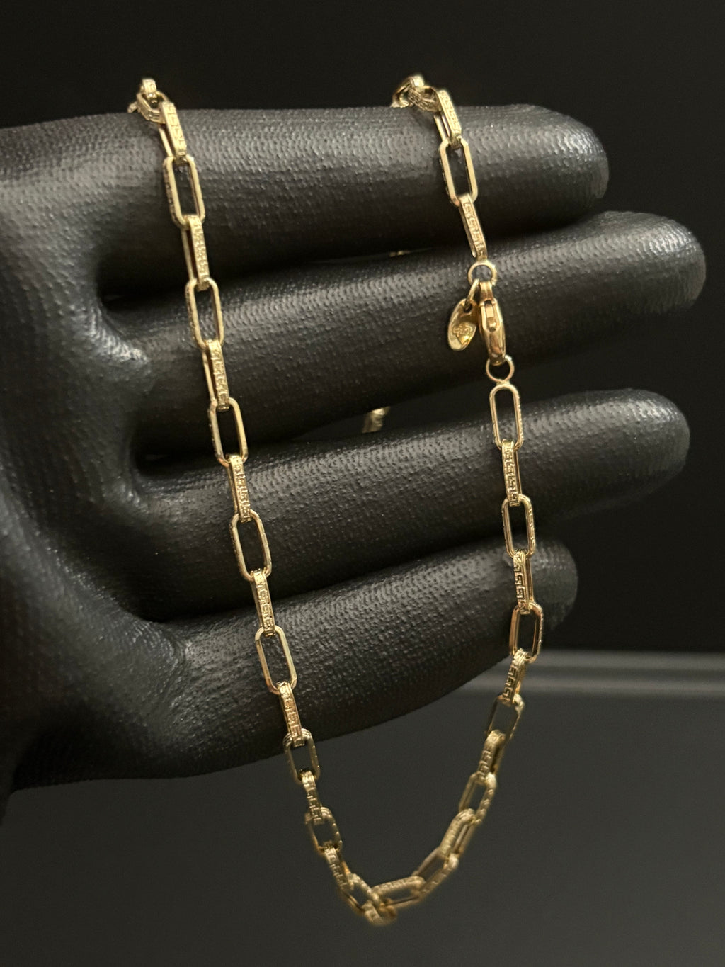 Size 18 Chain