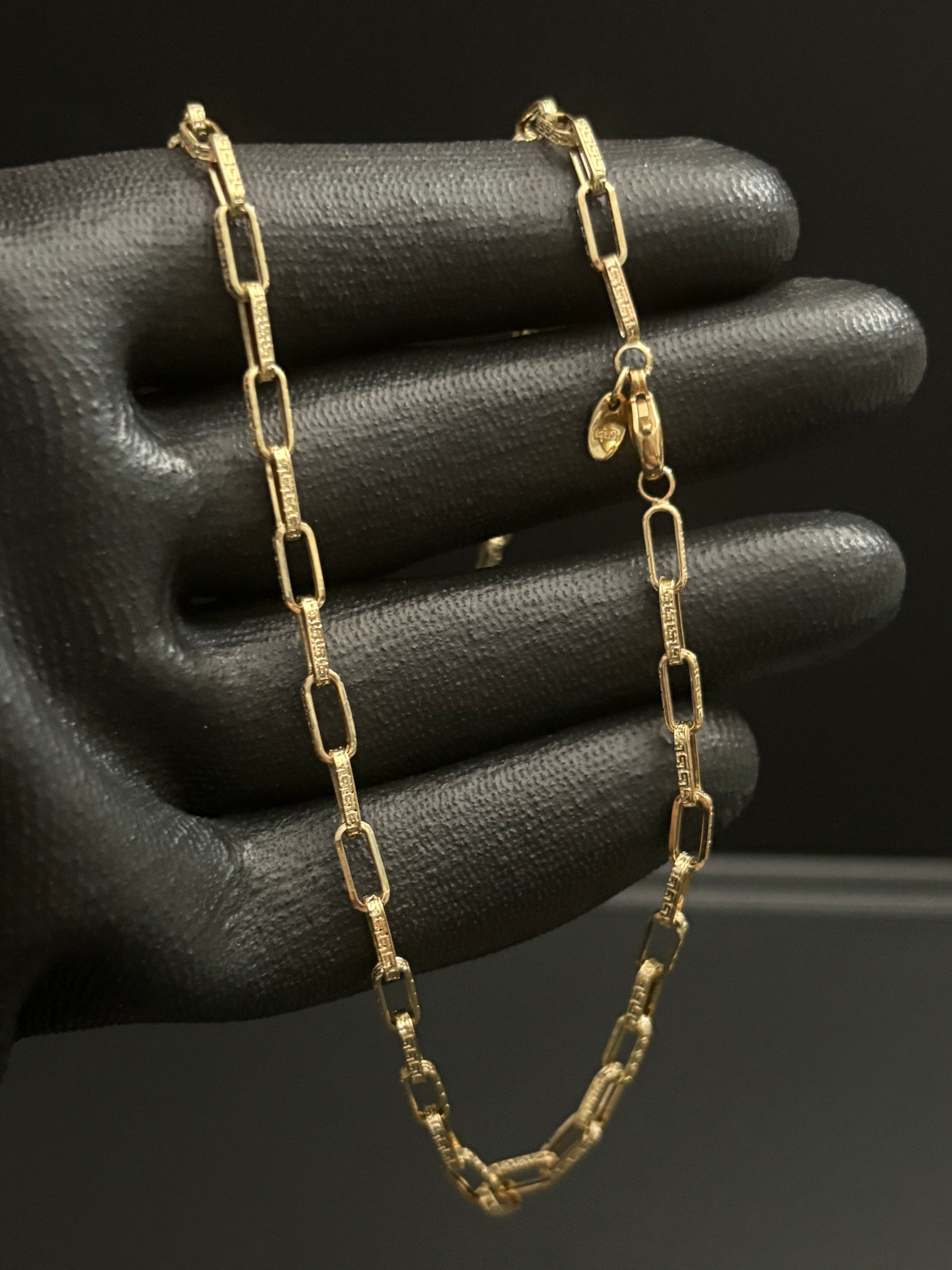 Size 18 Chain